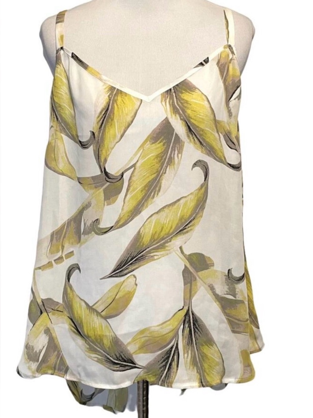 WHBM Leaf Print Cami Tank Womens Size 10 White Green Tropical Shell Backless Top